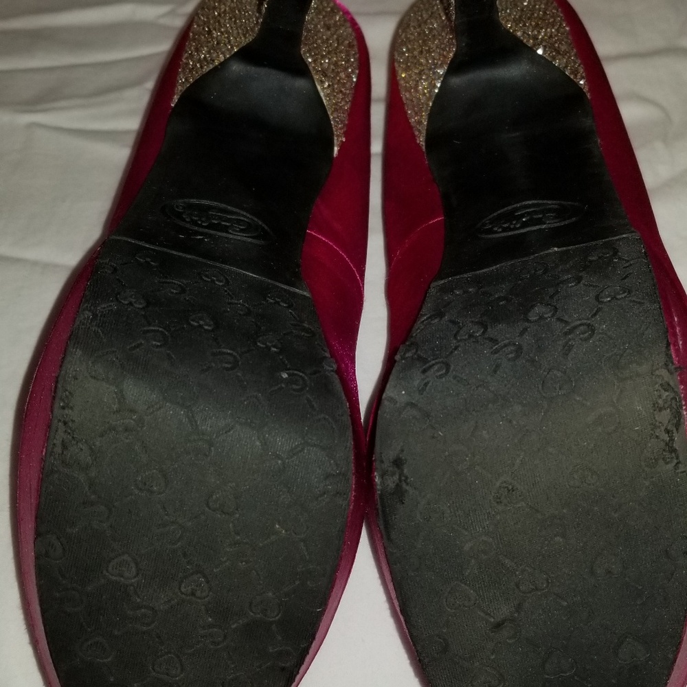 Pink Heels - Picture 4 of 4